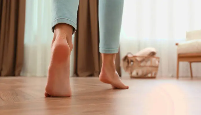 Ile kosztuje ułożenie parkietu? Zaskakujące zmiany cen w 2025 roku!